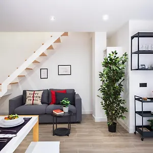 Avanti Azahar, En Un Barrio Con Encanto Séville